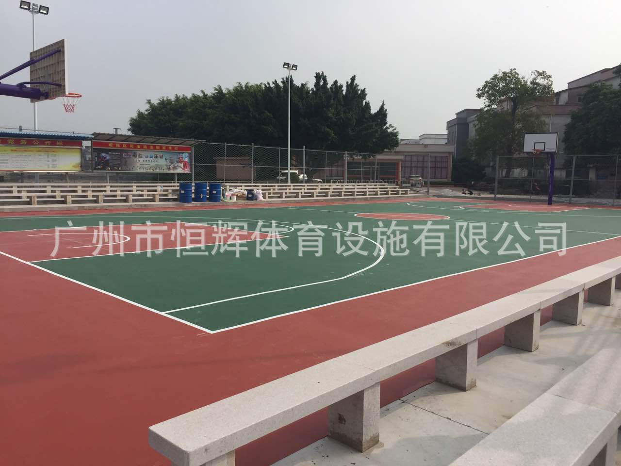 增城官道村丙烯酸球场完工！
