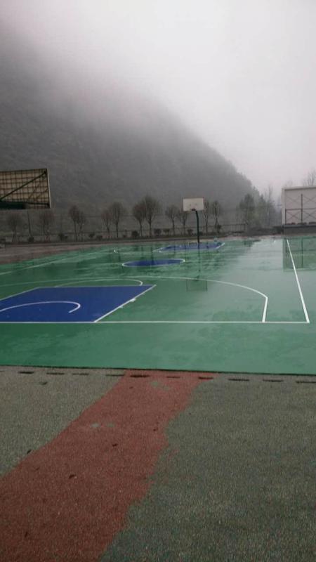 硅pu球场的重庆市酉阳中心小学项目